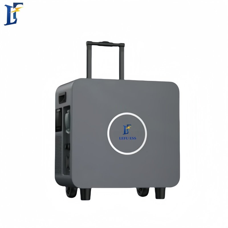 5kW Portable all in one LiFePO4 Battery travel suitcase